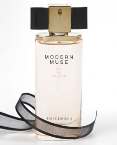 Estee-Lauder-Modern-Muse-Fragrance-Bottle